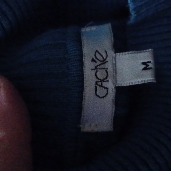 🌺Cache Blue Ribbed Knit Top - Picture 5 of 10